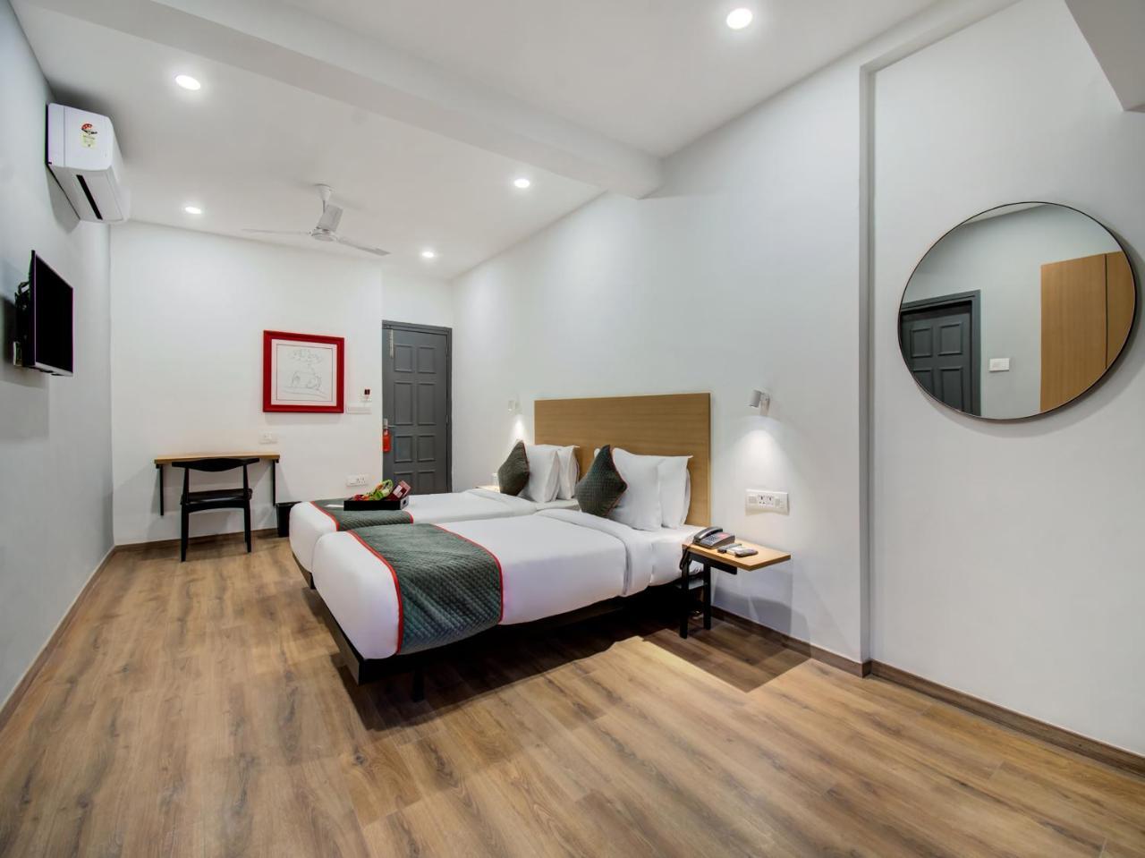Oyo Townhouse 66 Nagpur Station Ca Road Exterior foto