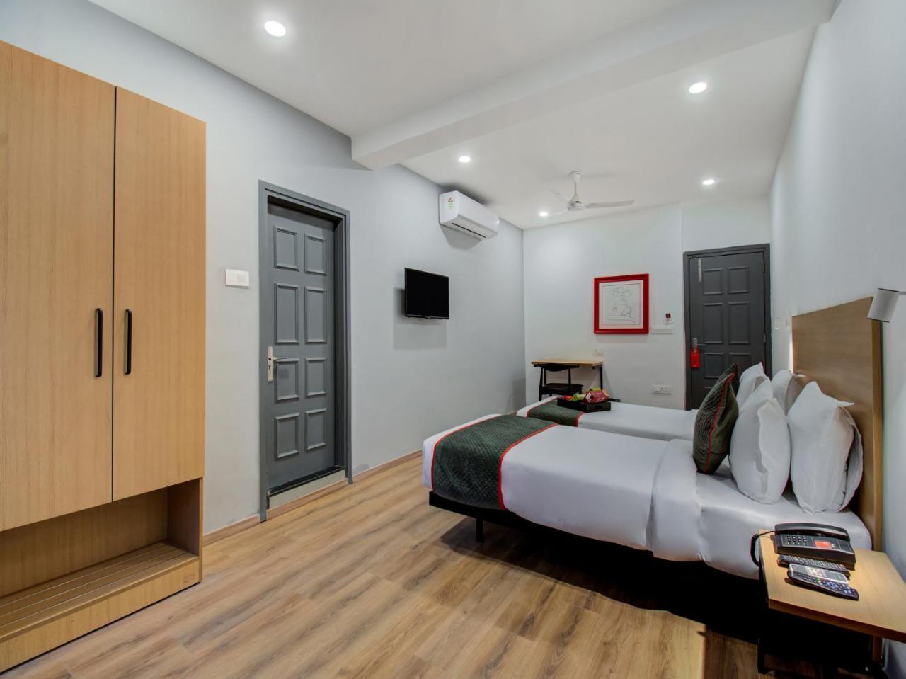 Oyo Townhouse 66 Nagpur Station Ca Road Exterior foto